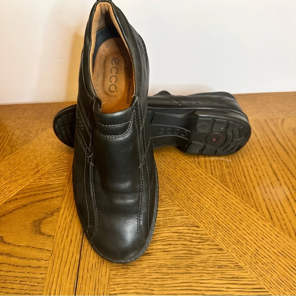 Ecco‎ Mens Loafers Shoes Sz 45 US 11 Black Light Shock Point Slip On Loafers EUC
